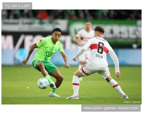 沃尔夫斯堡外线连击打乱整体防线 沃尔夫斯堡外线连击打乱整体防线