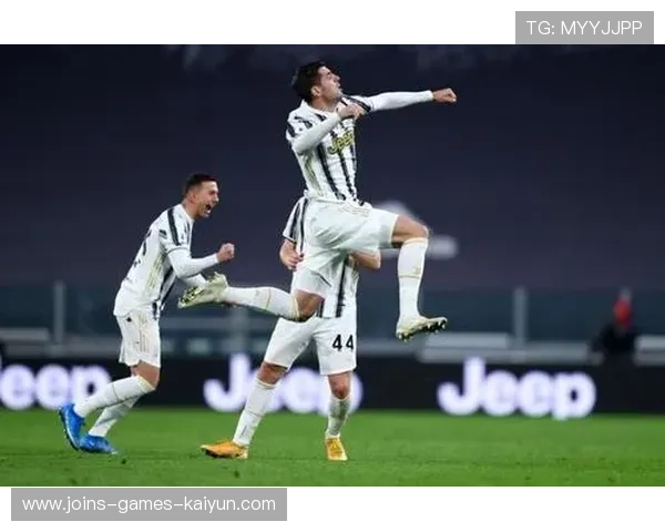 尤文高速转换，基耶萨奔袭助攻麦肯尼破门