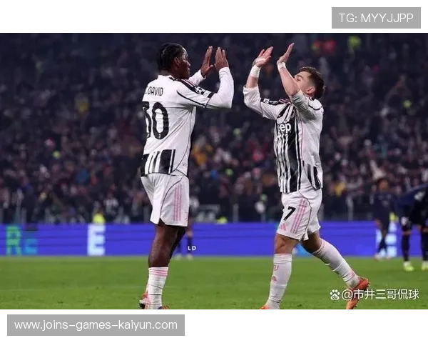 意甲尤文锋线互换位置频繁,防线被牵扯出洞 意甲尤文锋线互换位置频繁,防线被牵扯出洞